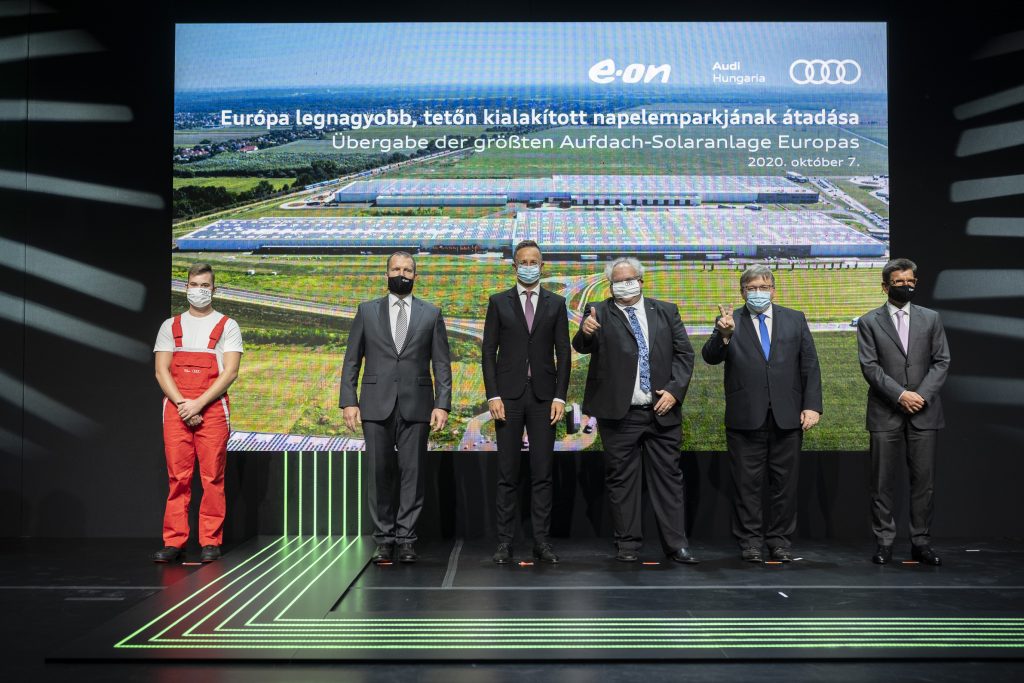 Audi Hungaria napelem park átadás