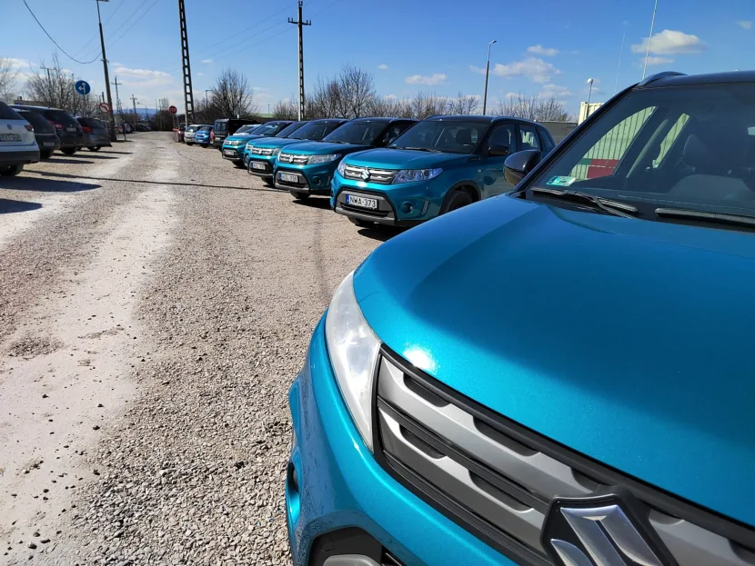 150 ezer euróval segíti az ukrán menekülteket a Magyar Suzuki Zrt.